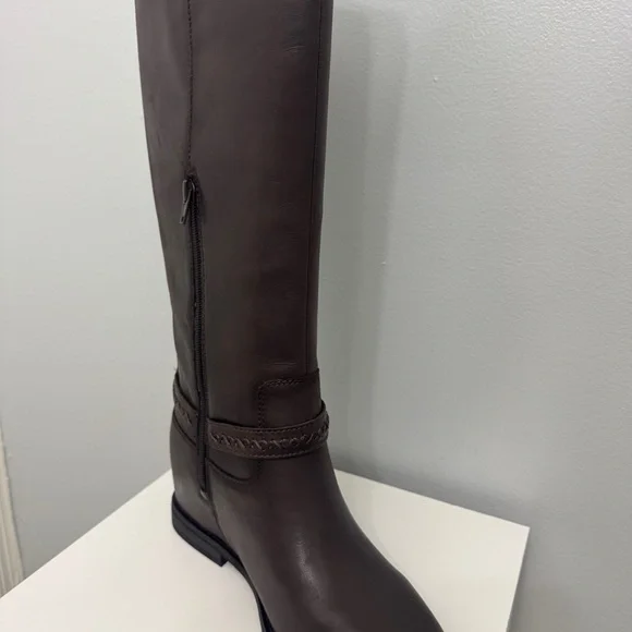 Lucky Brand Women's Maltet Knee-High Wedge Boots Haze Chocolate Le , Size 9M - Picture 4 of 12
